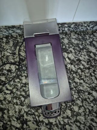 Cafetera Cremesso Morada Escucho ofertas