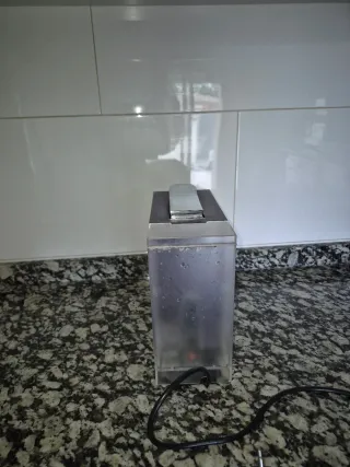 Cafetera Cremesso Morada Escucho ofertas