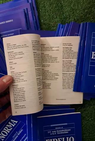 Raccolta 92 audiocassette Opera Lirica con Libri