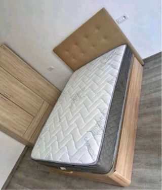 Liquidación,canapés y colchones armarios y sofasso