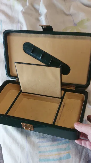 Joyero piel verde años 50