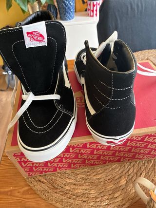 Zapatillas Vans SK8-HI Negras Talla 43 Nuevas