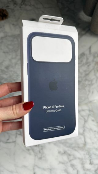 Cover in silicone MagSafe per iPhone 17 Pro Max