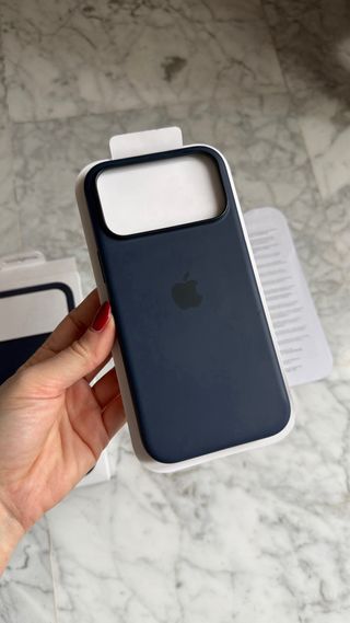 Cover in silicone MagSafe per iPhone 17 Pro Max