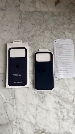 Cover in silicone MagSafe per iPhone 17 Pro Max