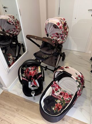 Seggiolino auto Cybex a fiori