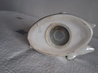 2 figuras de cerámica y porcelana