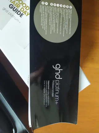 Piastra per capelli ghd platinum + bianco