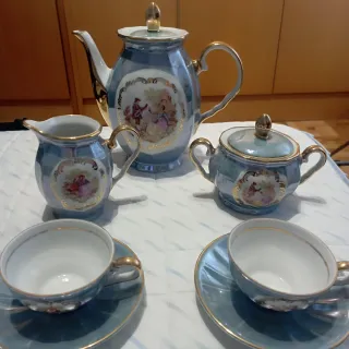 Juego de té porcelana azul y oro