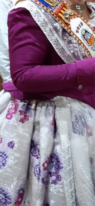 Traje de Fallera Morado y Blanco