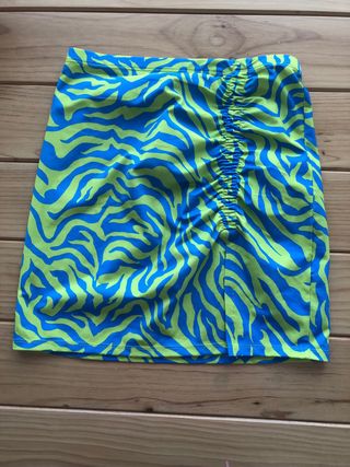 Falda playera cebra azul y verde.