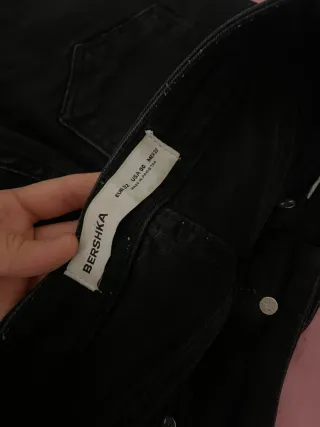 Pantalón flare negro Bershka