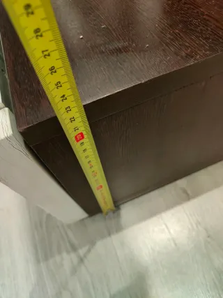 Mueble TV moderno marrón y blanco