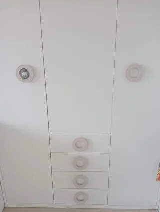 DORMITORIO INFANTIL / JUVENIL cama y armario
