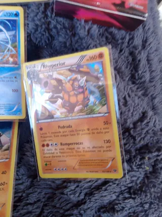 Barajas de cartas Pokémon 2015 leer descripción