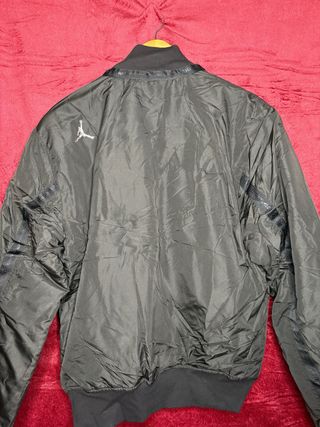 Chaqueta Bomber Jordan Negra Gore-Tex