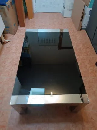 Mesa de centro cristal y metal