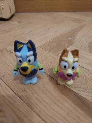 Lote Juguetes Bluey Coche y Caravana