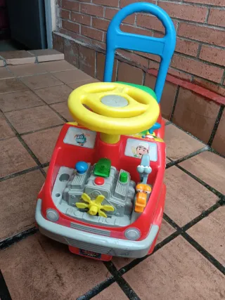 Correpasillos infantil con volante