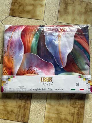 Coppia lenzuolo con 4 Federe Floreale Venere
