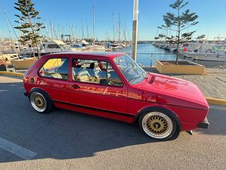 ALQUILER COCHE CLASICO PARA EVENTOS