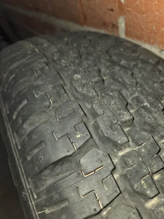 5 Llantas 15 para Montero V20