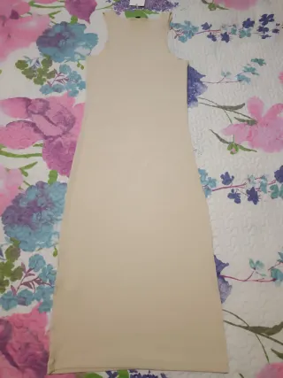 Vestido Pull&Bear beige talla M