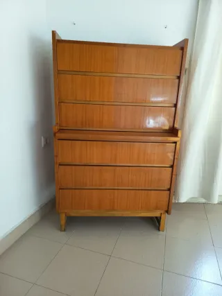 Mueble cajonera de diseño madera