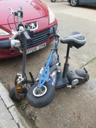 Patinetes eléctrico para piezas 50€ los dos