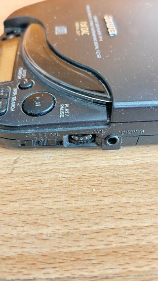 Reproductor CD Aiwa XPS-8