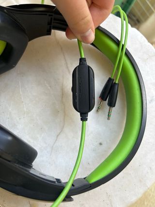 Cascos Gaming ColaCao Negros y Verdes