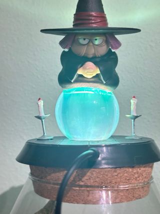 Figura tipo lámpara Uranai Baba