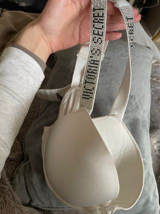 2 Sujetadores Victoria's Secret