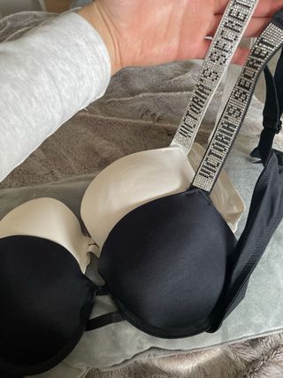 2 Sujetadores Victoria's Secret