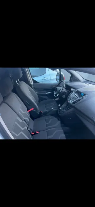 Ford Tourneo Connect 2016