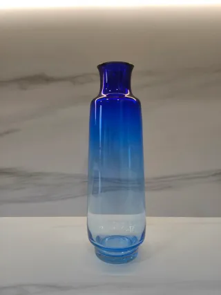 Jarrón cristal azul degradado