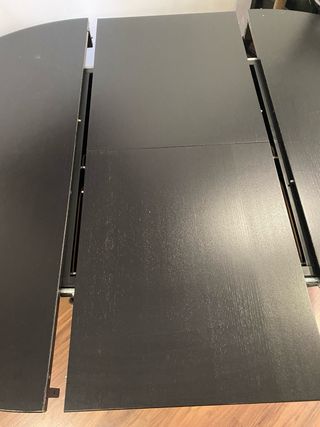 Mesa comedor extensible IKEA negra
