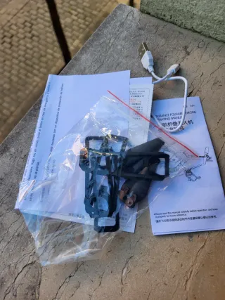 Dron 998PRO con piezas de recambio