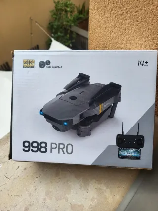 Dron 998PRO con piezas de recambio