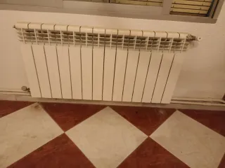 Radiadores de metal y plástico