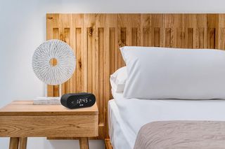 SPC Frodi – Radiodespertador compacto, teclas en r