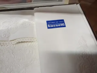 Coordinato Bassetti Lenzuola, tovaglia e set bagno