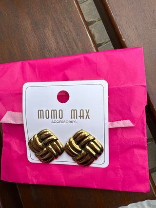 Pendientes Momo Max Oro