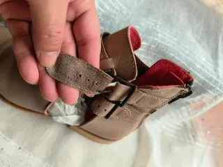 Botines piel beige T.38