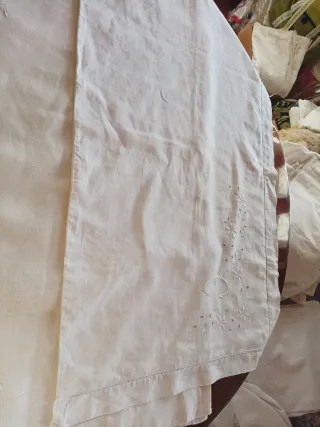 Antico Telo Lino Ricamato a Mano + Federa