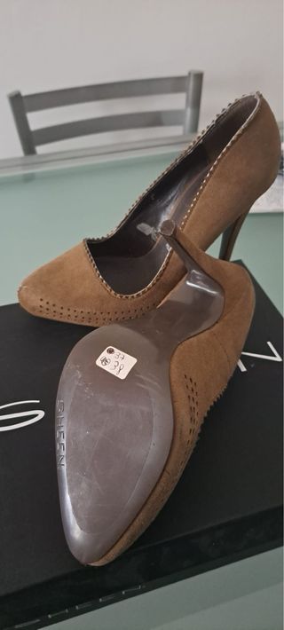 Decolletè beige/marrone in pelle