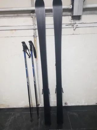 Esquís Atomic C-Series 7.2 168cm + Bastones 125cm