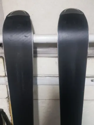 Esquís Atomic C-Series 7.2 168cm + Bastones 125cm