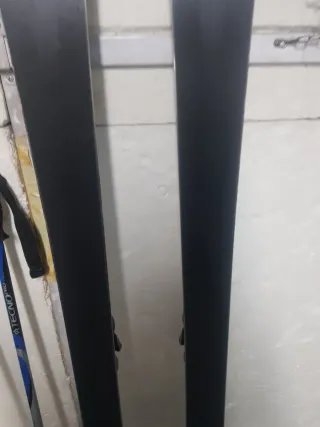 Esquís Atomic C-Series 7.2 168cm + Bastones 125cm