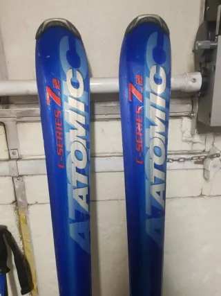 Esquís Atomic C-Series 7.2 168cm + Bastones 125cm